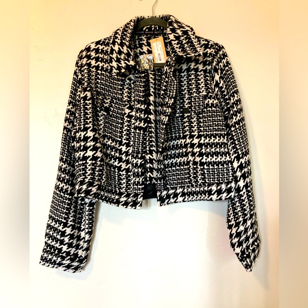 Hyfve Size Medium Black and White Jacket